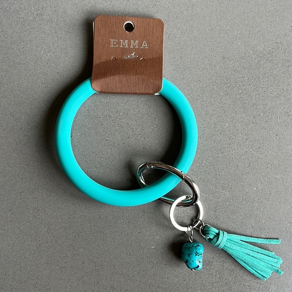 NWT EMMA Turquoise Key Ring Bracelet - Picture 1 of 3